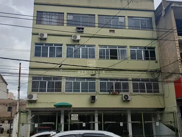 Apartamento com 360m² 2 quartos e 1 banheiro, à venda, no bairro Aterrado em Volta Redonda