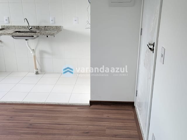 Apartamento 1 quarto e 1 banheiro, para alugar, no bairro Botujuru em Mogi das Cruzes