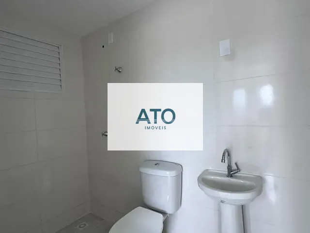 Apartamento 2 quartos e 2 banheiros, à venda, no bairro areias em Tijucas