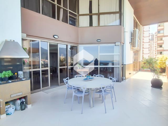 Apartamento com 310m² 4 quartos e 3 banheiros, à venda, no bairro Barra da Tijuca em Rio de Janeiro