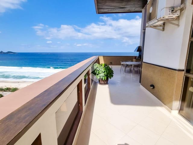 Apartamento com 310m² 4 quartos e 3 banheiros, à venda, no bairro Barra da Tijuca em Rio de Janeiro