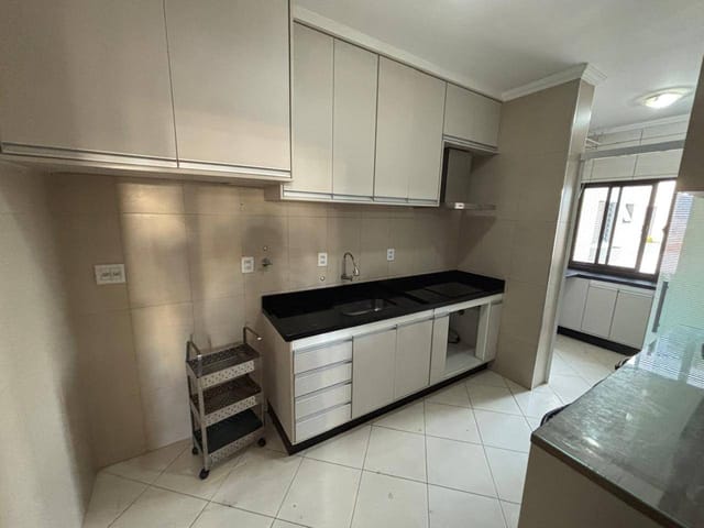 Apartamento 3 quartos e 2 banheiros, à venda ou para alugar, no bairro Centro em Mogi das Cruzes