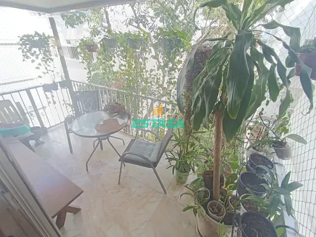 Apartamento 3 quartos e 4 banheiros, à venda, no bairro Ipanema em Rio de Janeiro