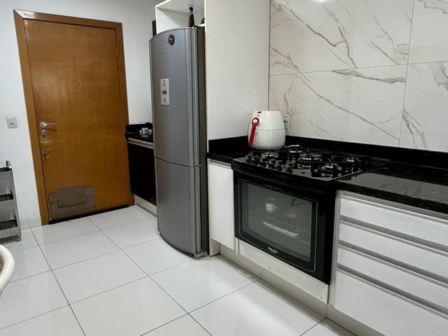 Apartamento com 168m² 3 quartos e 5 banheiros, à venda, no bairro Duque de Caxias em Cuiabá