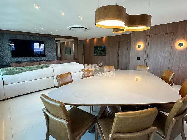 Apartamento 4 quartos e 6 banheiros, à venda, no bairro Park Lozandes em Goiânia