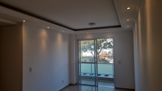 Apartamento 3 quartos e 2 banheiros, para alugar, no bairro Jardim Messina em Jundiaí