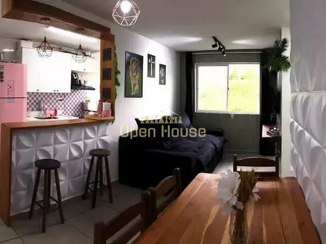 Apartamento 2 quartos e 1 banheiro, à venda, no bairro Varjão em Piraí