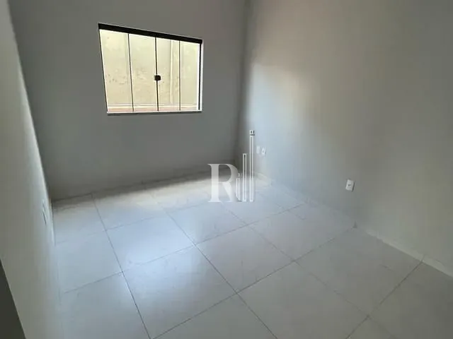 Apartamento 2 quartos e 2 banheiros, para alugar, no bairro Universitário em Tijucas