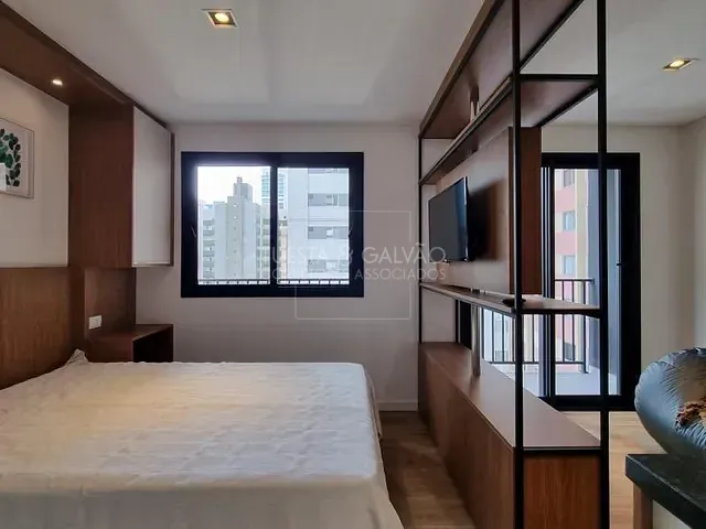 Apartamento com 30m², para alugar, no bairro Centro em Curitiba