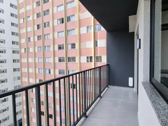 Apartamento com 30m², para alugar, no bairro Centro em Curitiba