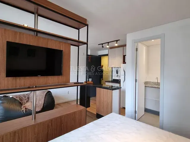 Apartamento com 30m², para alugar, no bairro Centro em Curitiba