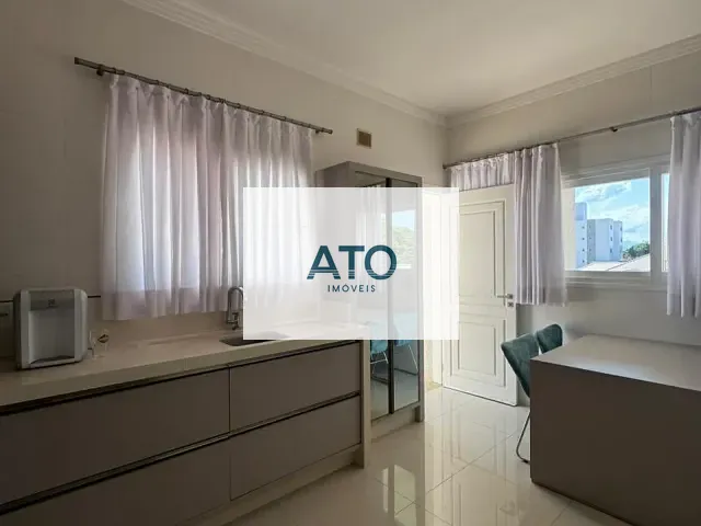 Apartamento 2 quartos e 2 banheiros, para alugar, no bairro Centro em Tijucas