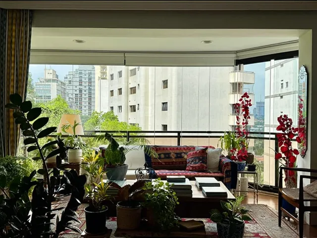 Apartamento 4 quartos e 6 banheiros, à venda, no bairro Santa Cecília em São Paulo