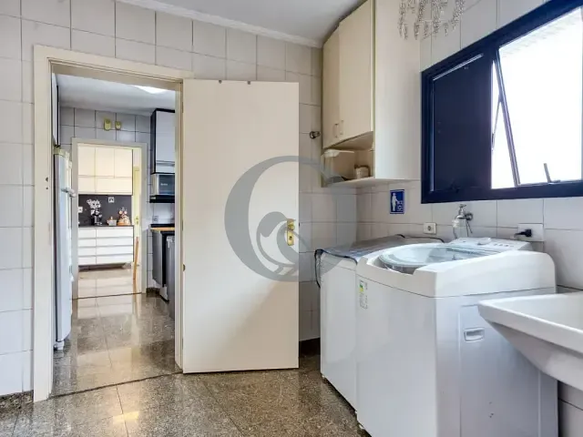 Apartamento 4 quartos e 5 banheiros, à venda, no bairro Aclimação em São Paulo