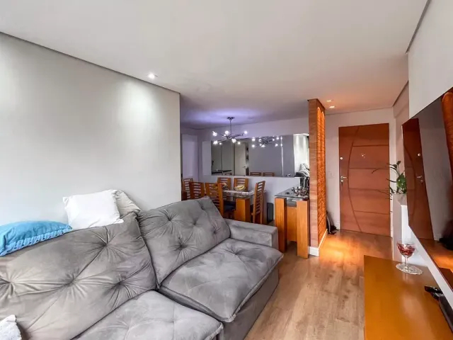 Apartamento 3 quartos e 2 banheiros, à venda, no bairro Aclimação em São Paulo