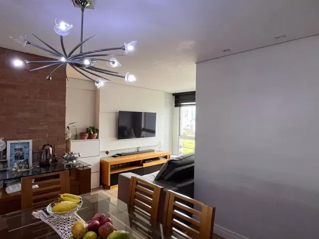 Apartamento 3 quartos e 2 banheiros, à venda, no bairro Aclimação em São Paulo