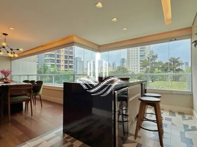 Apartamento 3 quartos e 5 banheiros, à venda, no bairro Santo Amaro em São Paulo