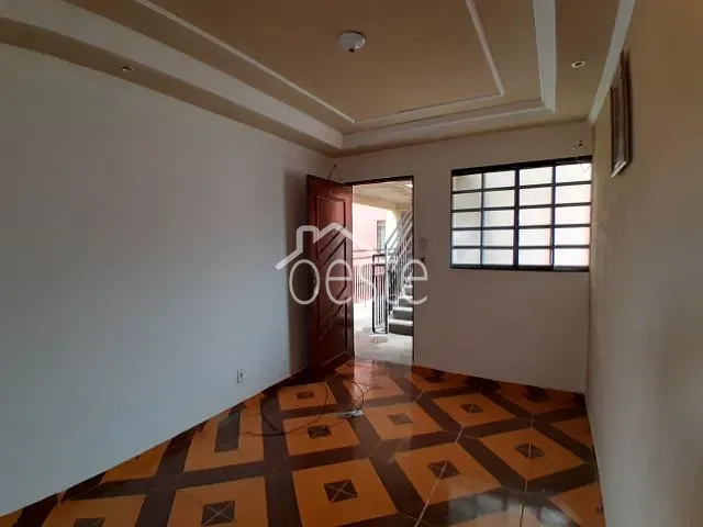 Apartamento com 46m² 2 quartos e 1 banheiro, à venda, no bairro Conjunto Habitacional Roberto Romano em Santa Bárbara D'Oeste