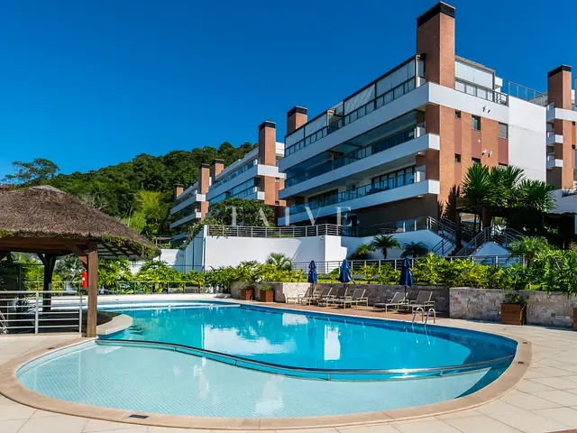 Apartamento 4 quartos e 4 banheiros, à venda, no bairro centro em Bombinhas