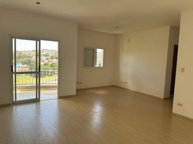 Apartamento 2 quartos e 2 banheiros, à venda, no bairro Vila São Carlos em Taubaté