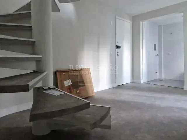 Apartamento com 44m² 1 quarto e 1 banheiro, à venda, no bairro Cabral em Curitiba