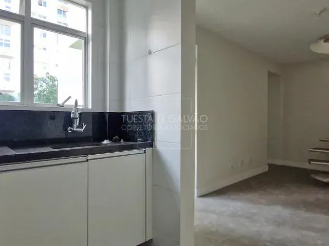 Apartamento com 44m² 1 quarto e 1 banheiro, à venda, no bairro Cabral em Curitiba