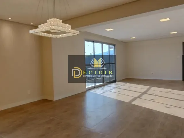 Apartamento com 215m² 4 quartos e 4 banheiros, à venda, no bairro Centro Cívico em Mogi das Cruzes