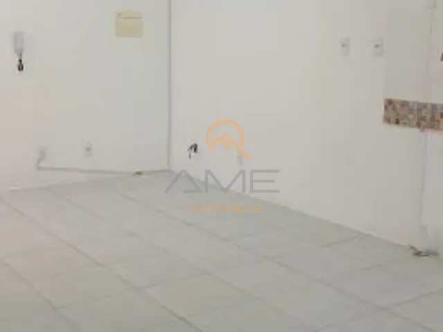 Apartamento 2 quartos e 1 banheiro, à venda ou para alugar, no bairro Fragata em Pelotas