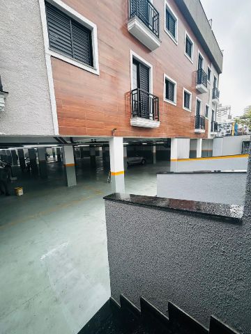 Apartamento 2 quartos e 1 banheiro, à venda, no bairro Vila Assunção em Santo André