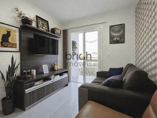 Apartamento 2 quartos e 1 banheiro, à venda, no bairro Vila Nova em Novo Hamburgo