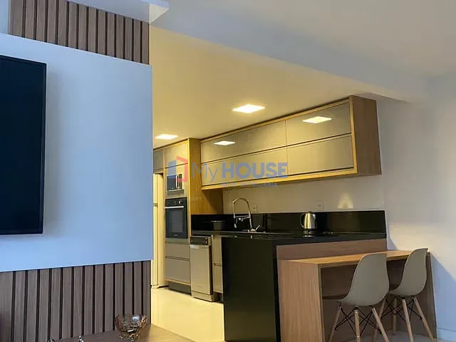Apartamento 2 quartos e 2 banheiros, à venda, no bairro Nossa Senhora da Vitória em Ilhéus