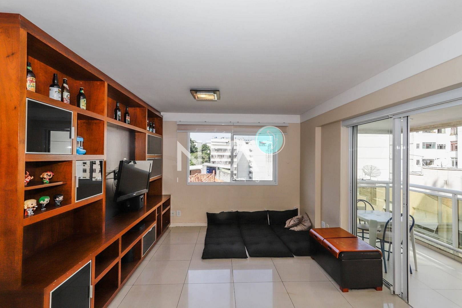 Apartamento para alugar com 3 quartos, 122m² - Foto 3