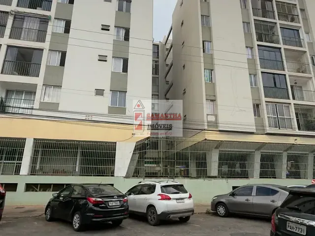 Apartamento 2 quartos e 2 banheiros, à venda, no bairro Guará II em Brasília