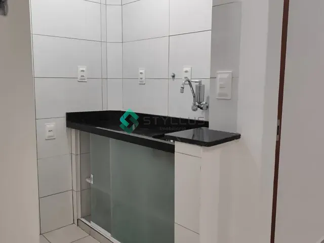 Apartamento 1 quarto e 1 banheiro, para alugar, no bairro Centro em Rio de Janeiro