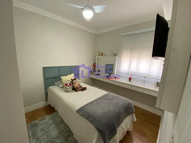 Apartamento com 170m² 4 quartos e 1 banheiro, à venda, no bairro Vila Regente Feijó em São Paulo