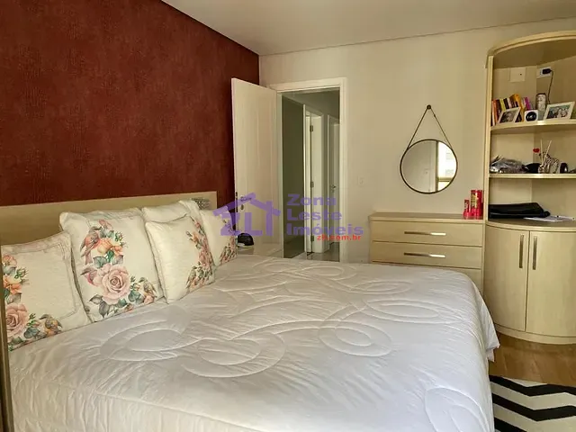 Apartamento com 170m² 4 quartos e 1 banheiro, à venda, no bairro Vila Regente Feijó em São Paulo
