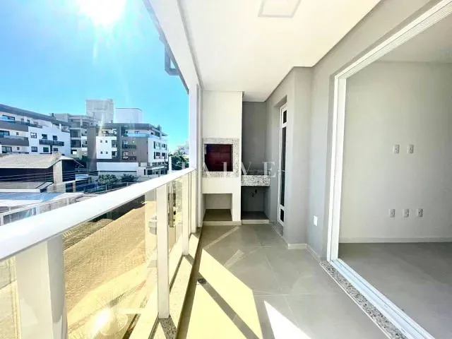 Apartamento 2 quartos e 2 banheiros, à venda, no bairro Canto Grande em Bombinhas