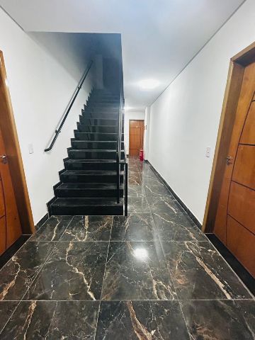Apartamento 2 quartos e 1 banheiro, à venda, no bairro Vila Assunção em Santo André