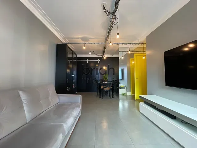 Apartamento 2 quartos e 1 banheiro, à venda, no bairro Vila Nova em Novo Hamburgo