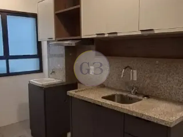 Apartamento 2 quartos e 1 banheiro, para alugar, no bairro Centro em Pelotas