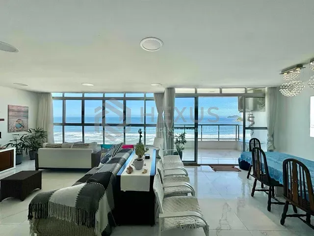 Apartamento 4 quartos e 5 banheiros, à venda, no bairro Pitangueiras em Guarujá