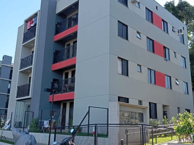 Apartamento com 46m², à venda, no bairro Centro em Cambé