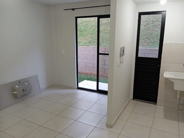 Apartamento com 46m², à venda, no bairro Centro em Cambé
