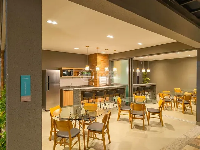 Apartamento com 91m² 3 quartos e 2 banheiros, à venda, no bairro Centro em Londrina