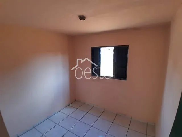 Apartamento com 45m² 2 quartos e 1 banheiro, à venda, no bairro Conjunto Habitacional Roberto Romano em Santa Bárbara D'Oeste