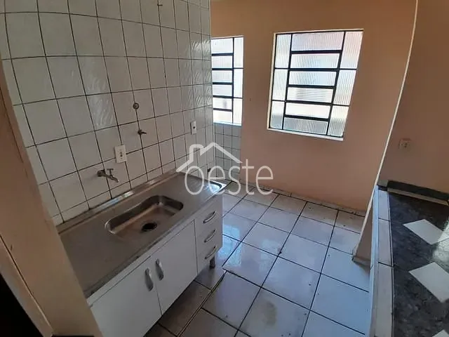 Apartamento com 45m² 2 quartos e 1 banheiro, à venda, no bairro Conjunto Habitacional Roberto Romano em Santa Bárbara D'Oeste