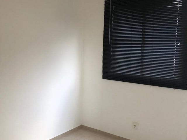 Apartamento 2 quartos e 1 banheiro, para alugar, no bairro Tiradentes em Campo Grande