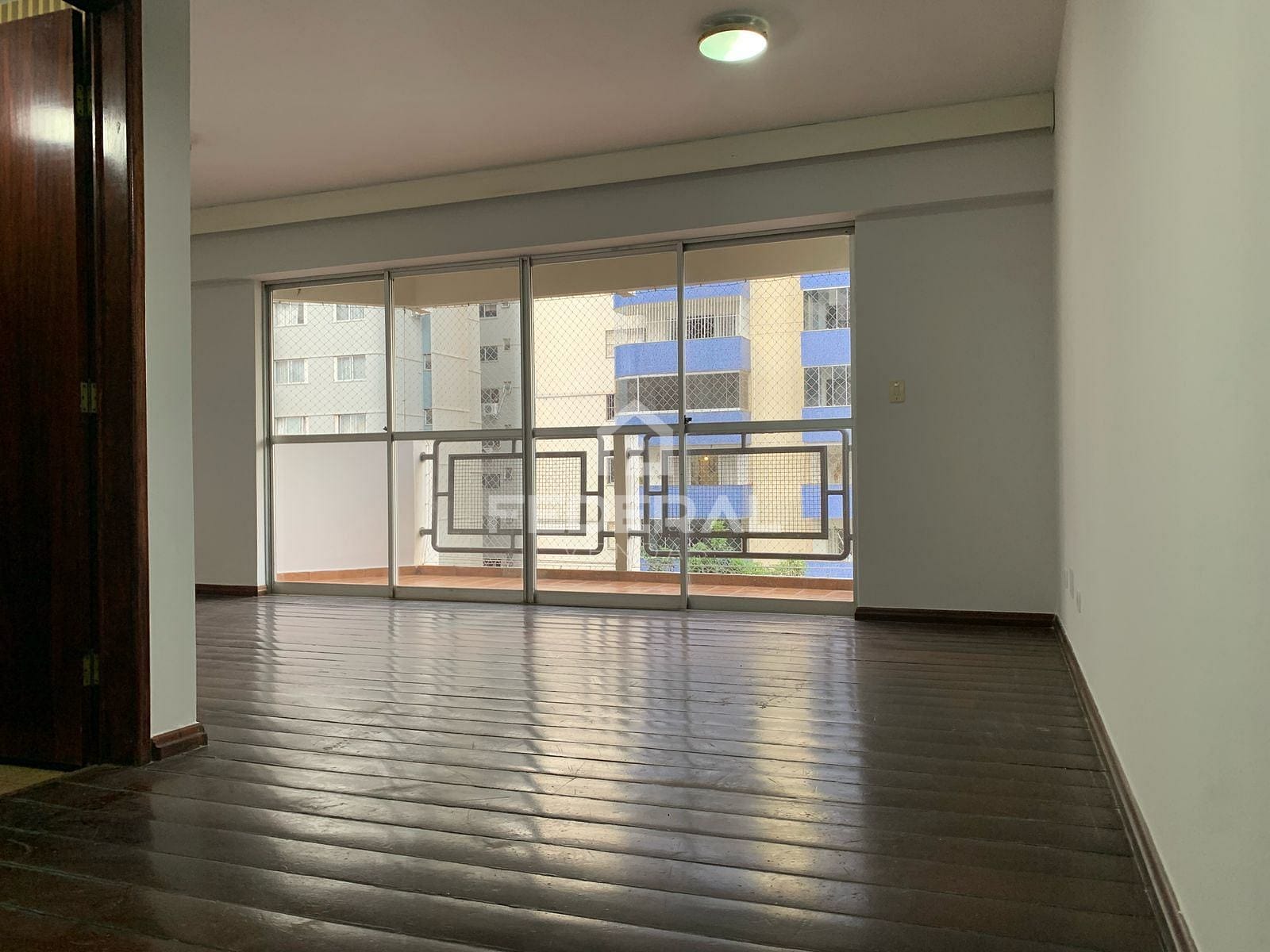 Apartamento à venda com 3 quartos, 105m² - Foto 19