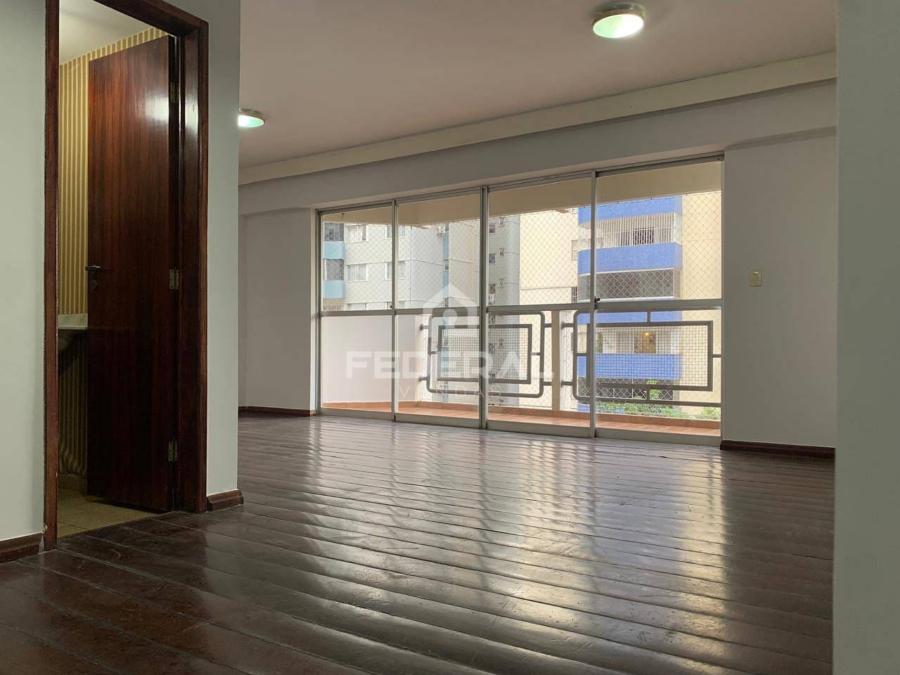 Apartamento à venda com 3 quartos, 105m² - Foto 8