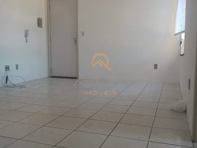 Apartamento 2 quartos e 1 banheiro, à venda ou para alugar, no bairro Três Vendas em Pelotas